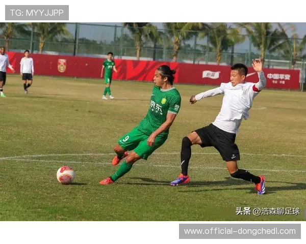 大连英博主场迎战海港，保级战意影响比赛走势